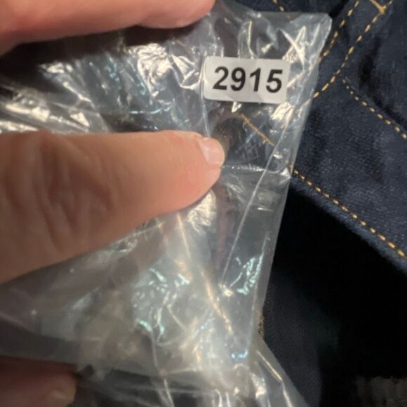 Chaps dark wash size 14 straight legs Daniella Curvy jeans - Picture 10 of 10